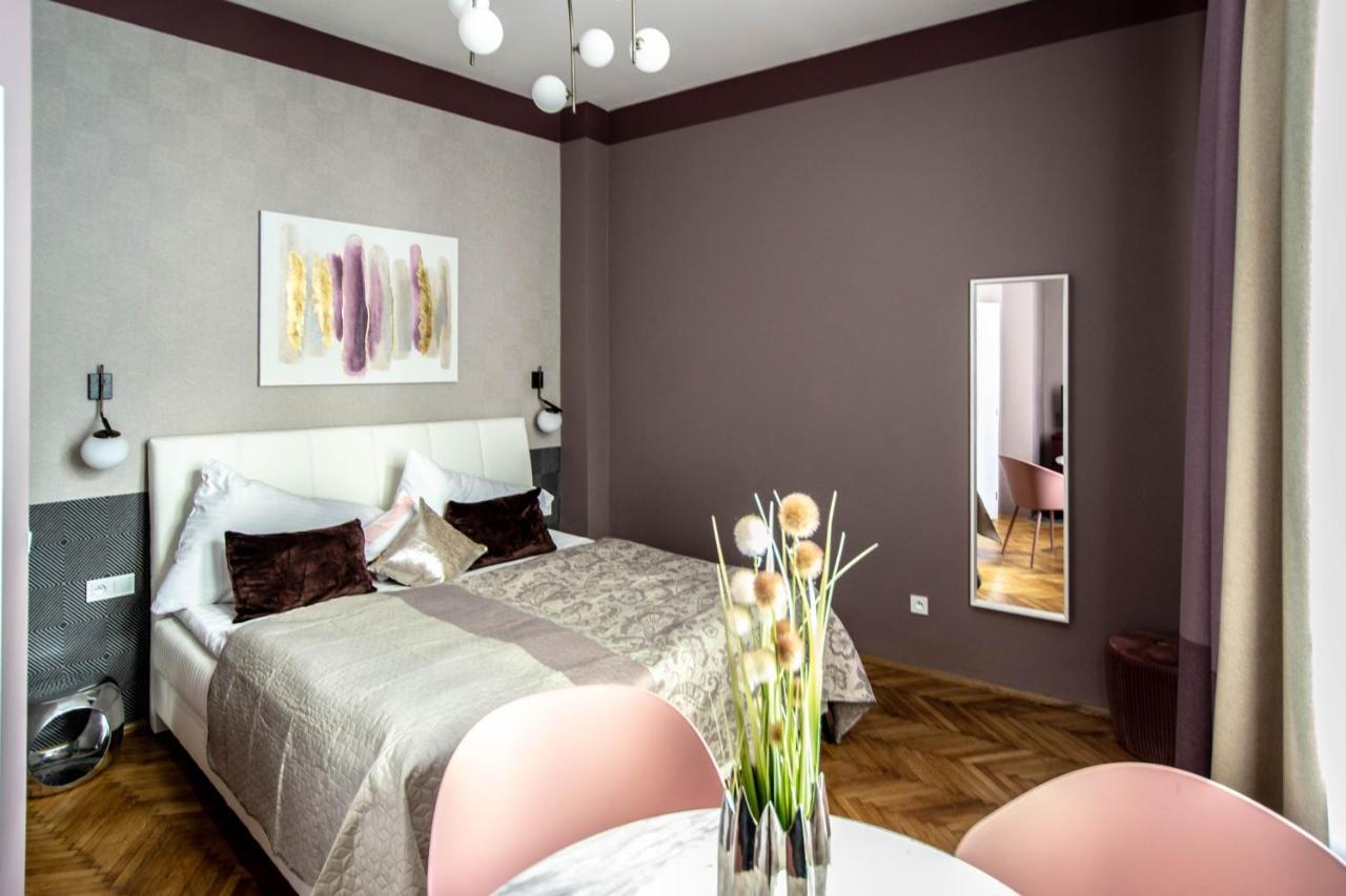 Colorful Day In Prague Design Apartments 外观 照片